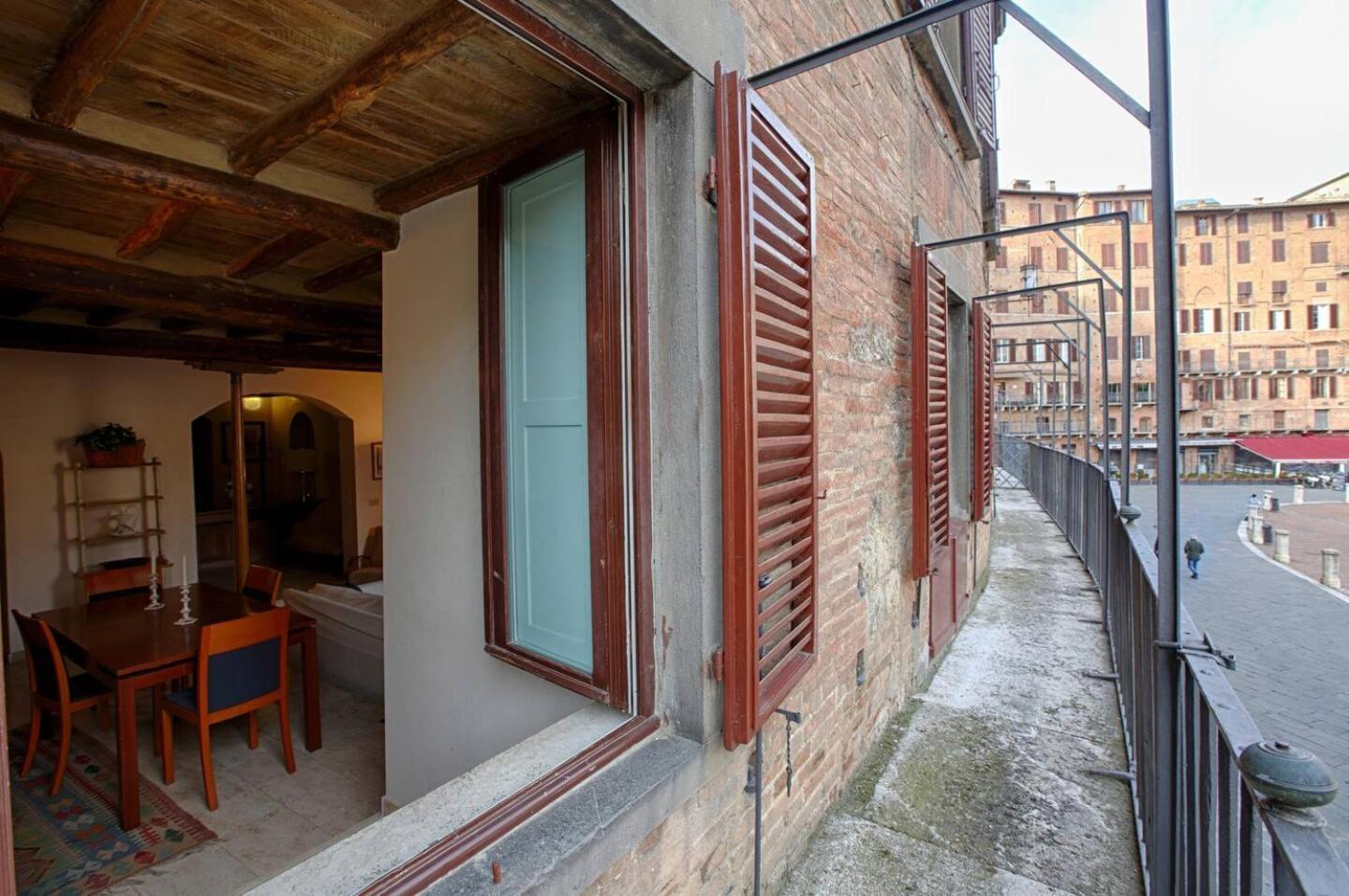 The Balcony Suite - Affaccio Su Piazza Del Campo Siena Zewnętrze zdjęcie